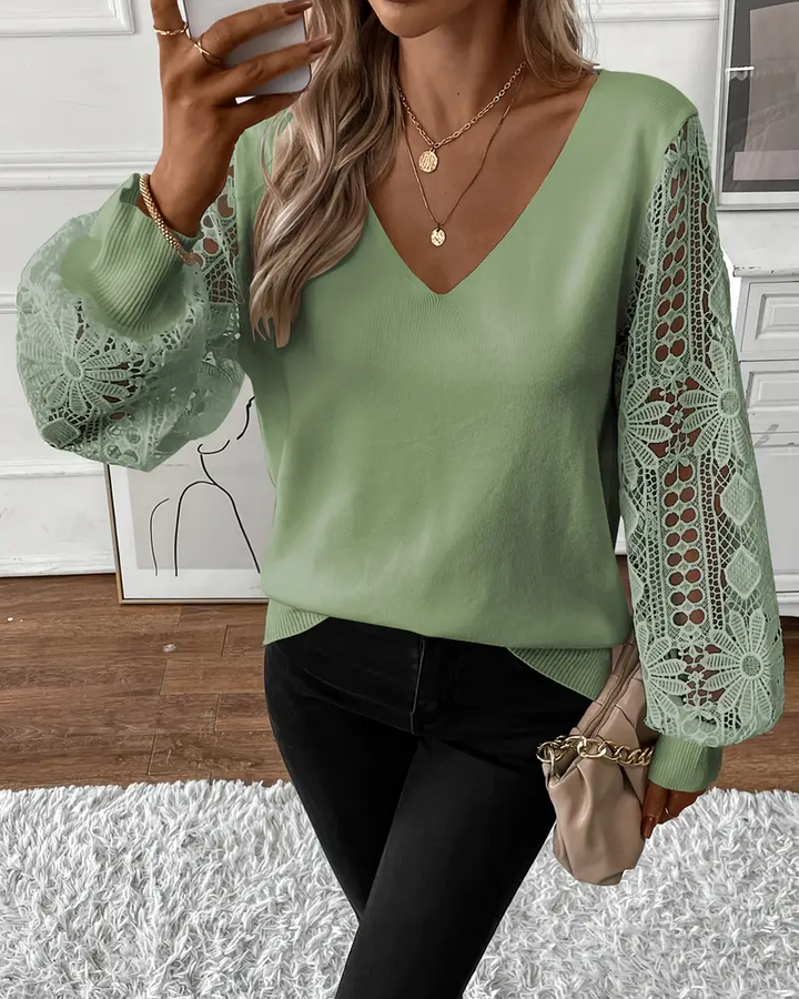 Sienna & Harper™ – Cozy Chic V-Neck Sweater