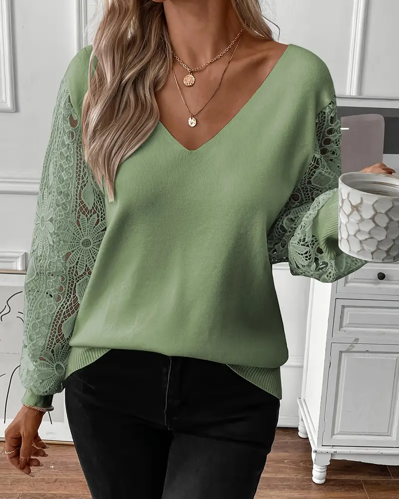 Sienna & Harper™ – Cozy Chic V-Neck Sweater