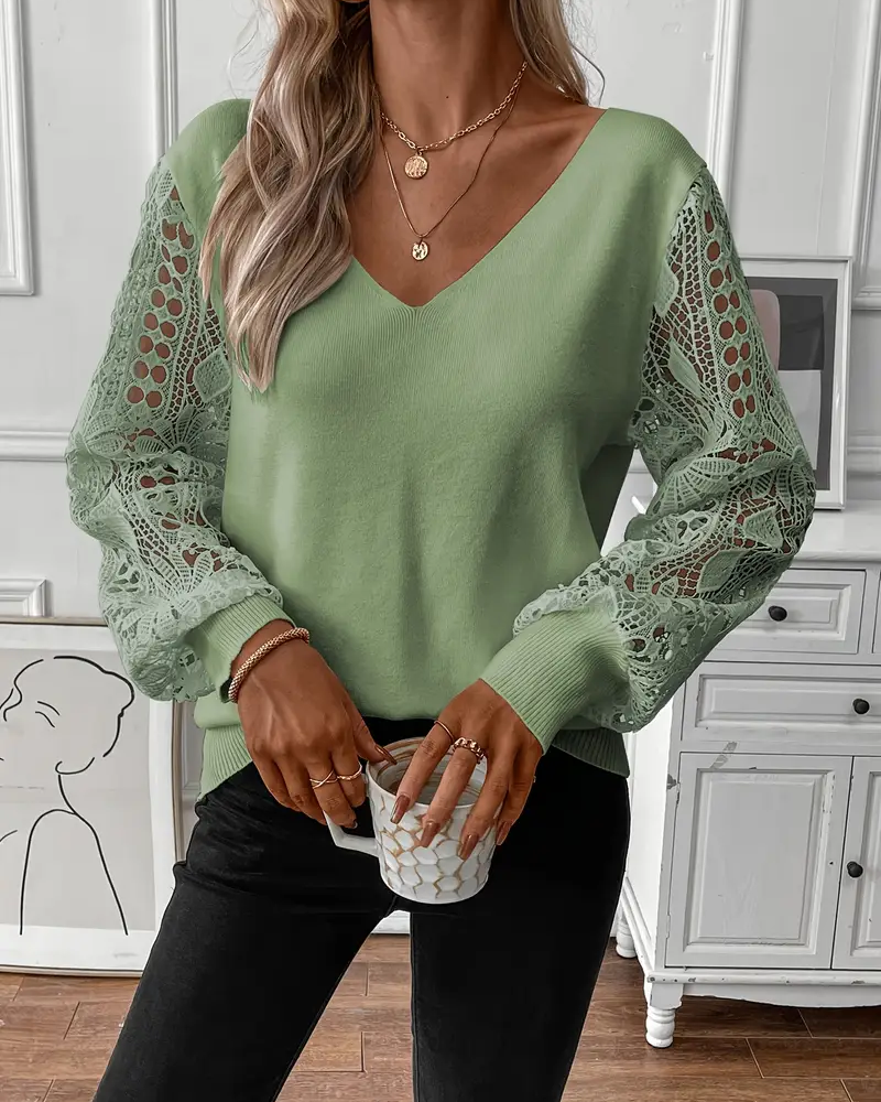 Sienna & Harper™ – Cozy Chic V-Neck Sweater