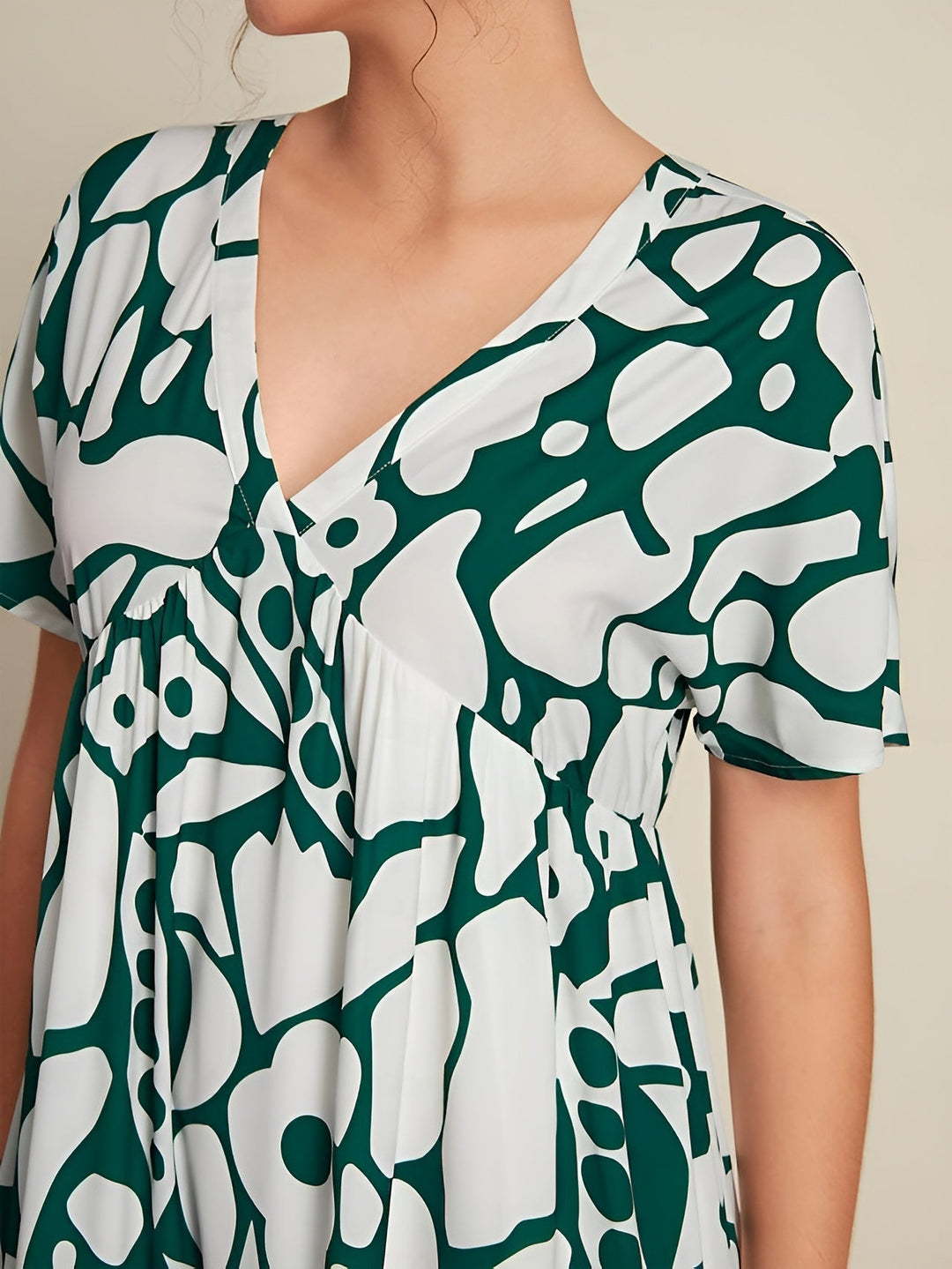 Sienna & Harper™ | Effortless Elegance Lightweight Summer Dress