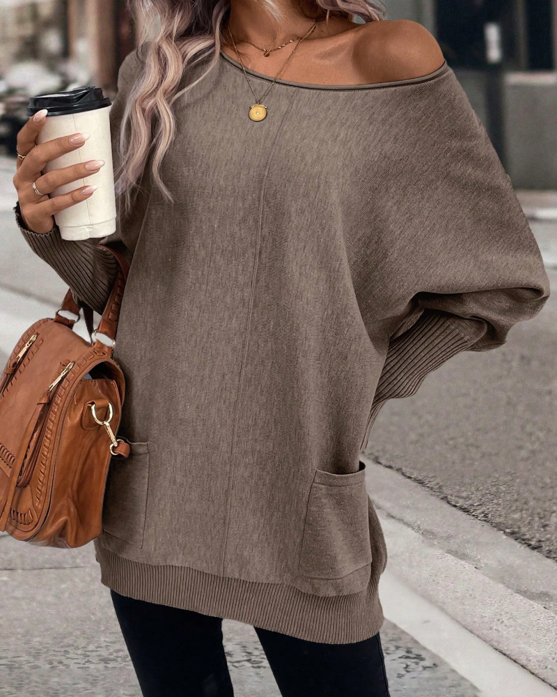 Sienna & Harper™ – Cozy Oversized Sweatshirt with Batwing Sleeves and Convenient Pockets